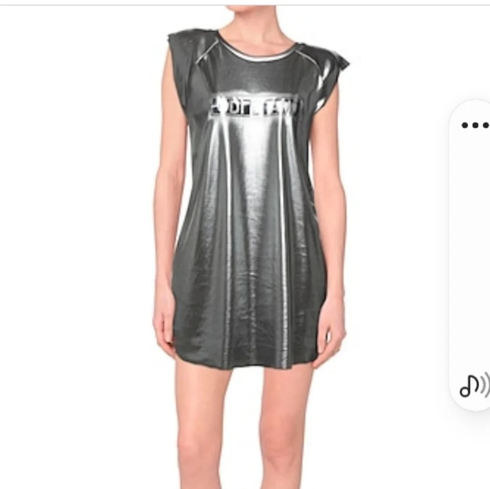 ODI ET AMO Dress - Picture 3 of 3